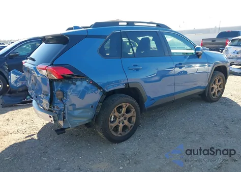 2023 Toyota Rav4 Hybrid Woodland Edition z USA, uszkodzony, nr VIN 2T3UWRFV4PW154739